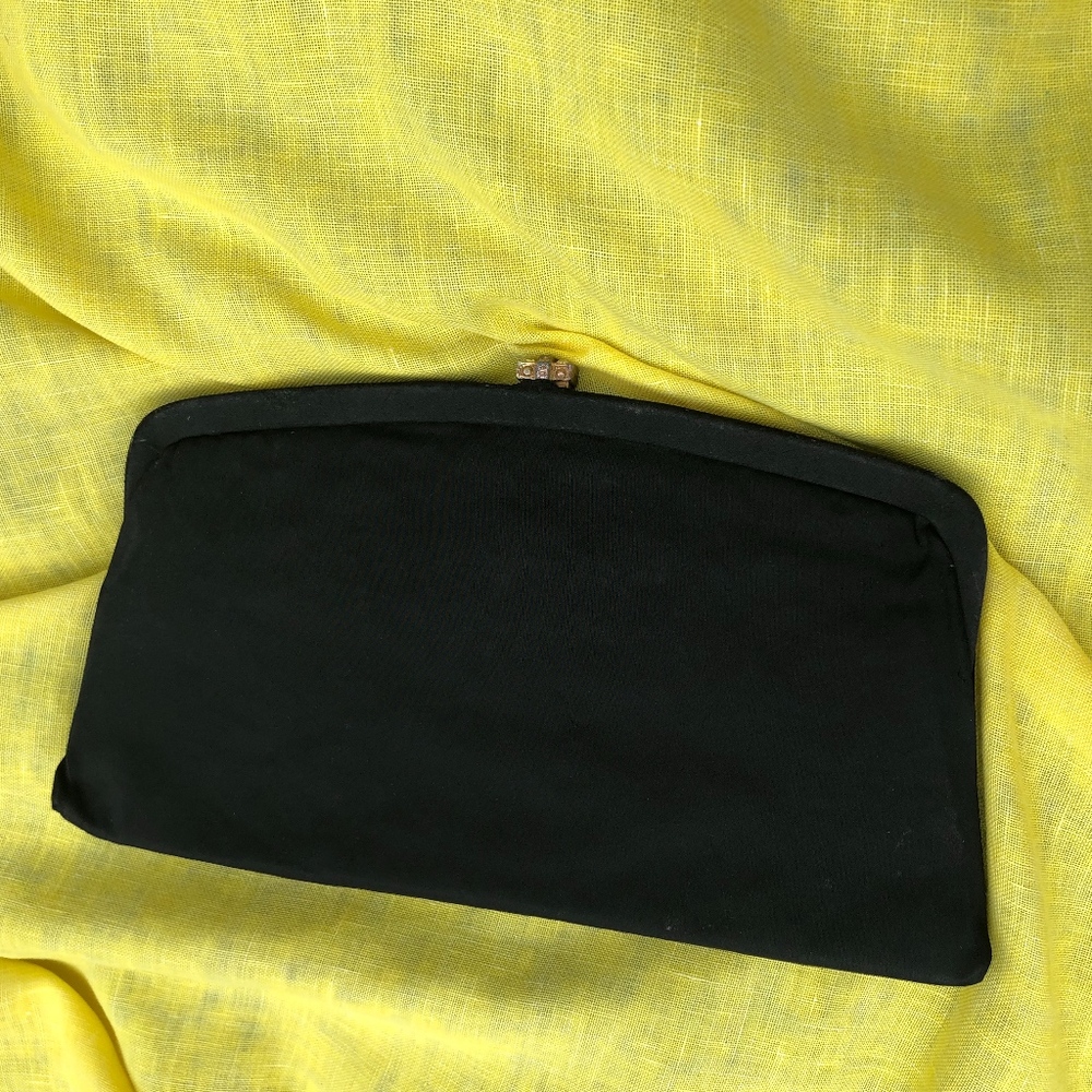 Vintage 1960s satin clutch, gold rhinestone clasp